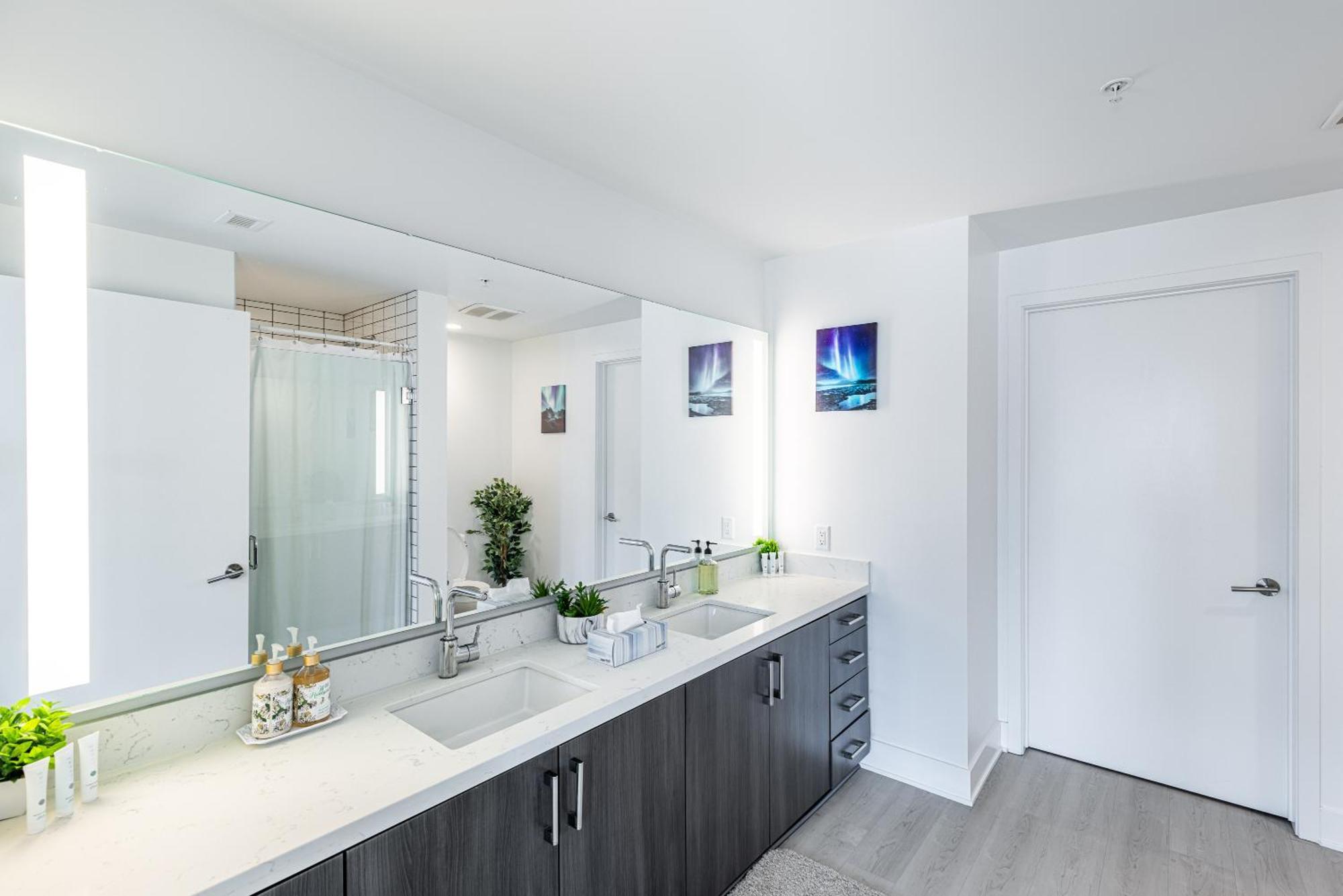 Top Floor 3 Bed 3 Bath Penthouse Living In Luxury Лос-Анджелес Екстер'єр фото