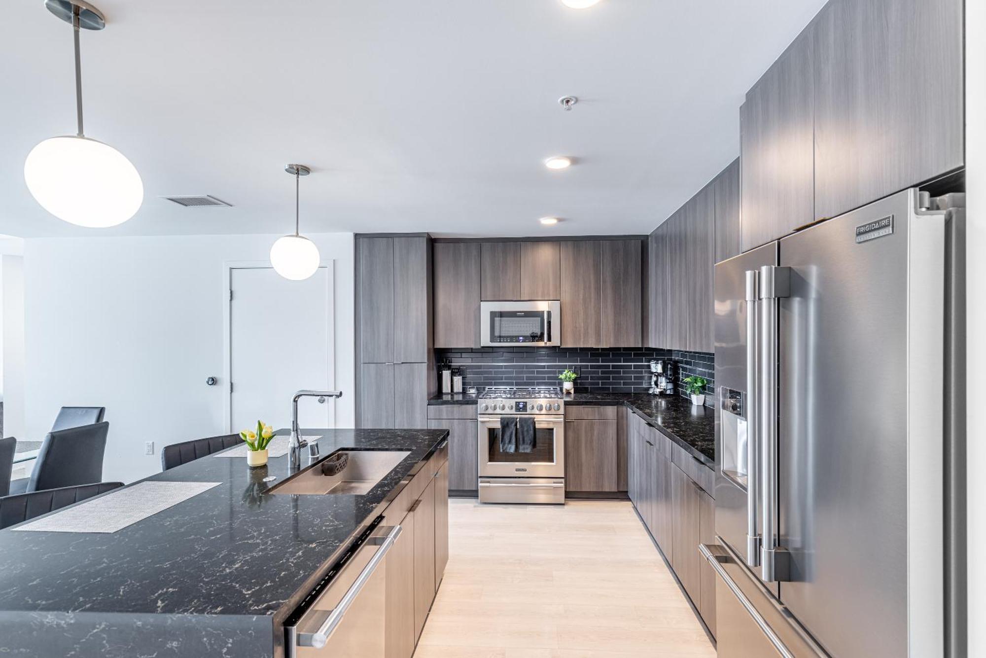 Top Floor 3 Bed 3 Bath Penthouse Living In Luxury Лос-Анджелес Екстер'єр фото